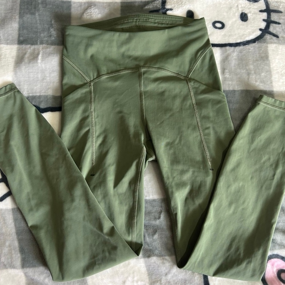 Lululemon Yoga pants